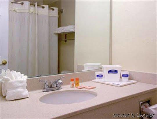 Home Inn & Suites Montgomery Quarto foto